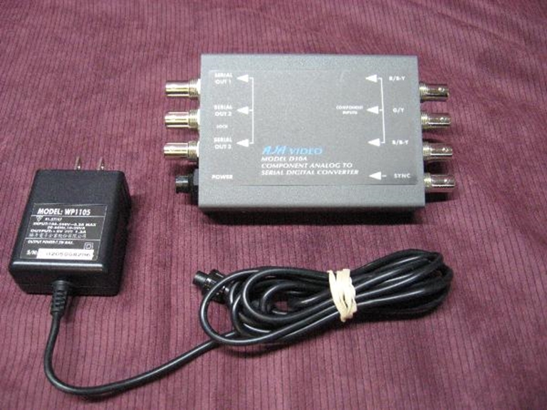 Image sur AJA D10A RGB to SDI converter