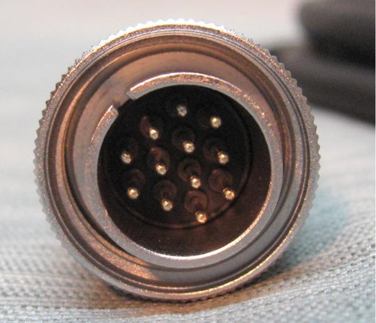 Image sur Sony DUB Cable 12 Pin Male to Female 17', NOS.