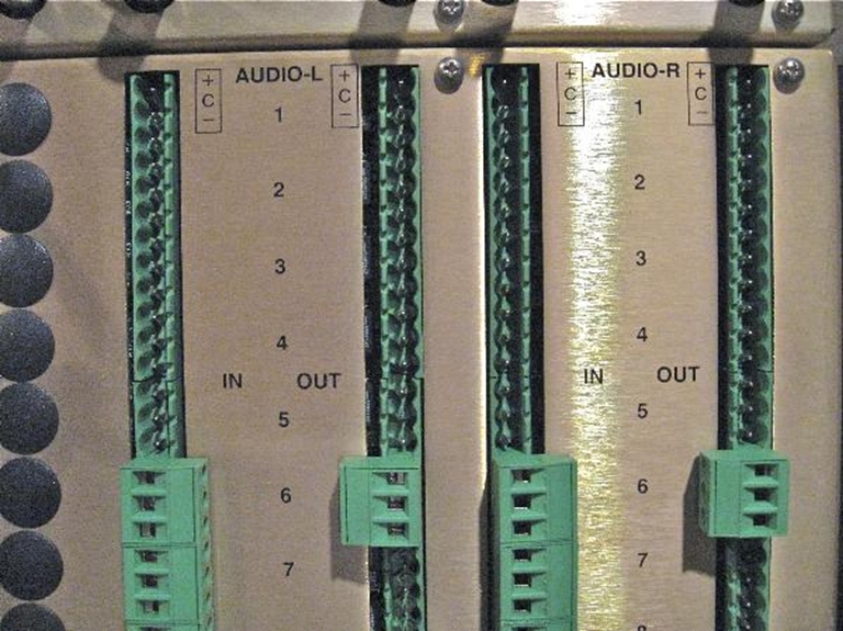 Image sur Knox Video Model RS8x8 HB Router