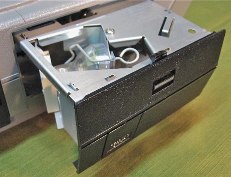 Image sur Kodak Ektagraphic III E 35mm Slide Projector