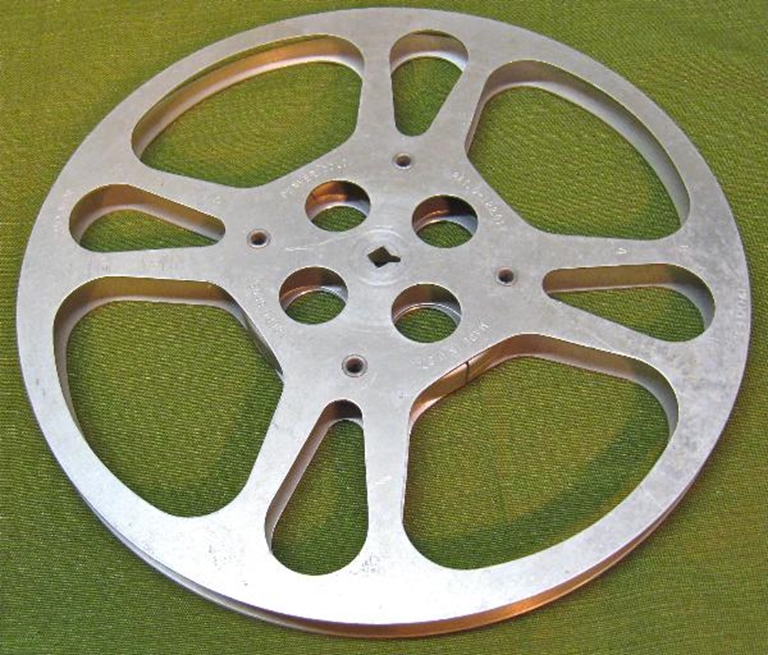 Image sur 16 MM film Reels 1200' Aluminum