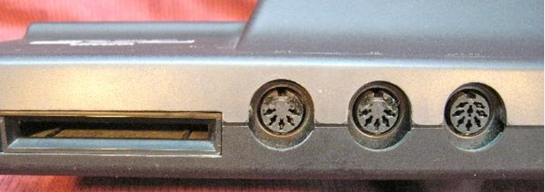 Image sur Yamaha RX8 Drum Machine