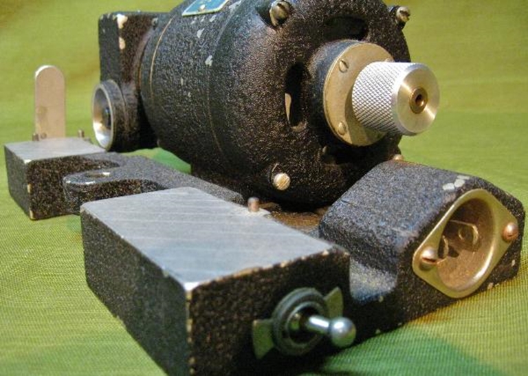 Image sur Bodine NSY-12 Camera Synch Speed Motor