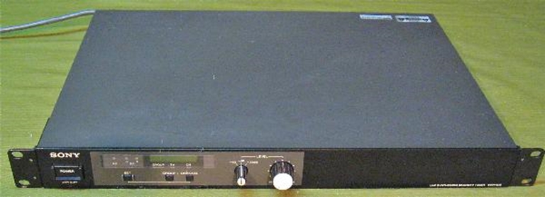 Picture of Sony WRR-820 UHF Wireless Receivers (1)