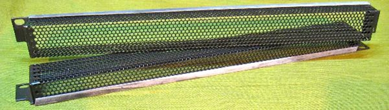 Image sur Rack Security Covers, 1 RU, Large perf