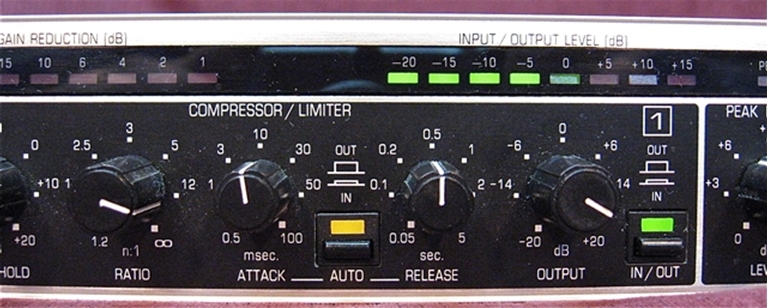 Image sur Behringer MDX 2100 composer