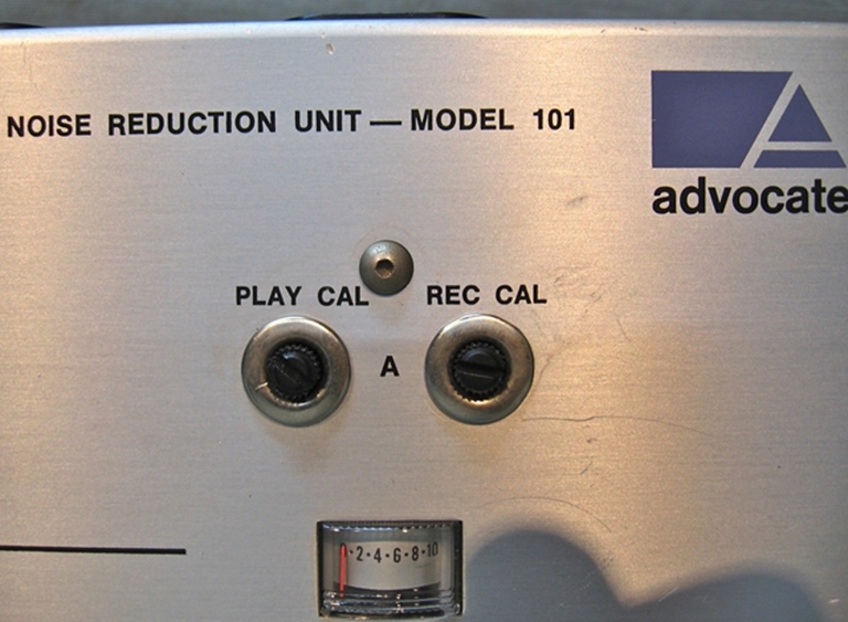 Image sur Advocate Noise Reduction Unit-Model 101
