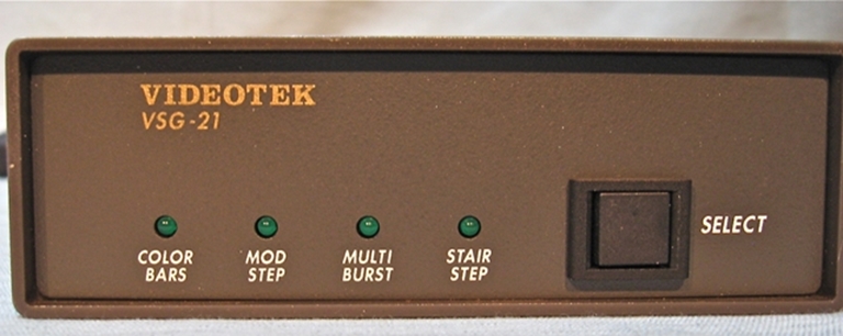 Image sur Videotek/Leitch VSG-21 Video Pattern Generator