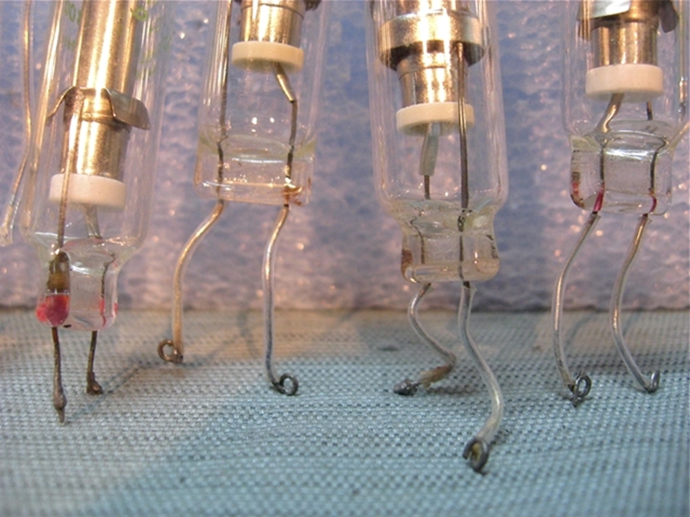 Image sur Lot of  Victoreen GV4S-3300 Tubes