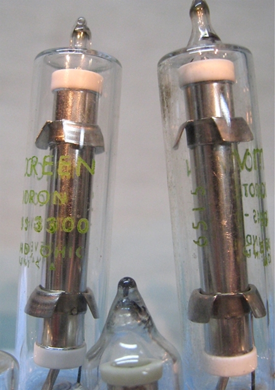 Image sur Lot of  Victoreen GV4S-3300 Tubes