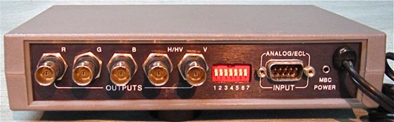 Afbeelding van Extron RGB 120 9 Pin Analog to RGBHV video