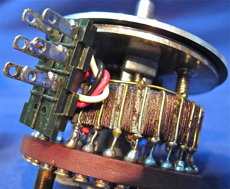 Image sur Tech Lab LA.831.5.C Stepped Attenuators, sn8704.