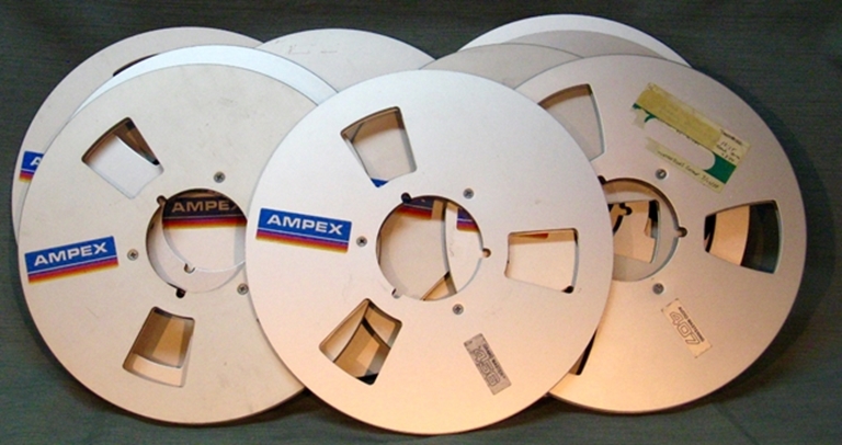 Picture of Ampex 10" x .25" Empty Reel, 456 Rainbow Label