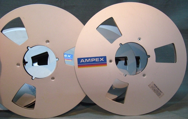 Picture of Ampex 10" x .25" Empty Reel, 456 Rainbow Label