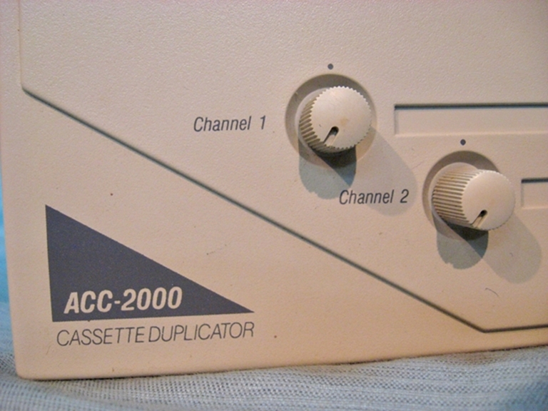 Image sur Telex ACC2000 Cassette Duplicator, sn11022