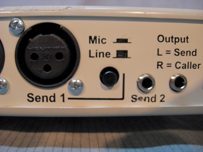Image sur JK Audio Broadcast Host Telephone Interface