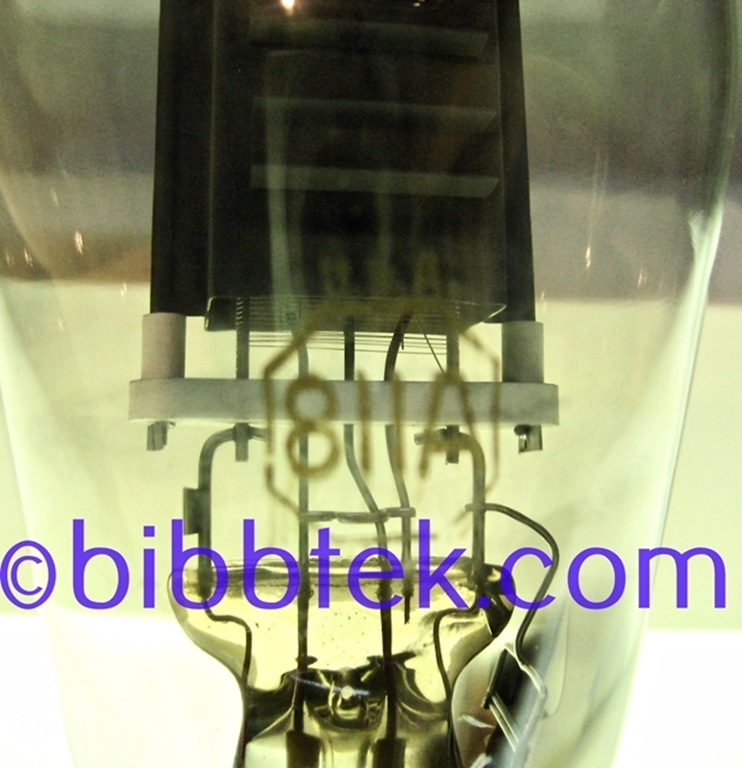 Afbeelding van Amperex 811A Transmitter tube #0113, NOS, tests good.