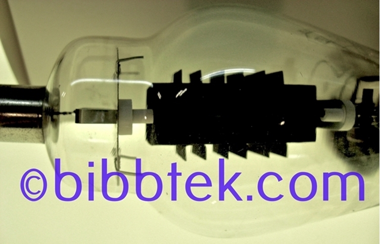 Afbeelding van Amperex 811A Transmitter tube #0113, NOS, tests good.