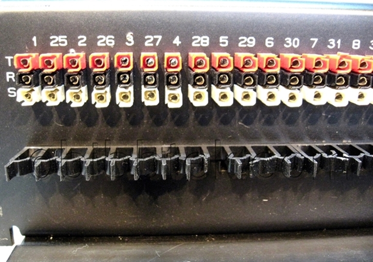 Image sur ADC BJF207-4MKII Balanced 1/4" Audio patch panels