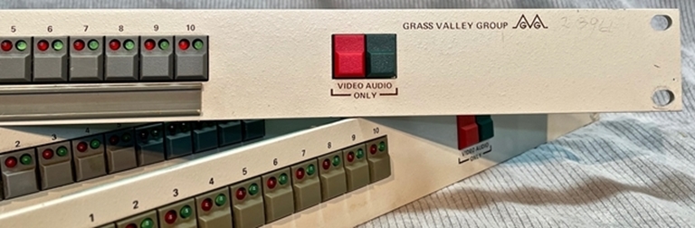 Image sur Grass Valley Group TEN-X-L Control panel only.