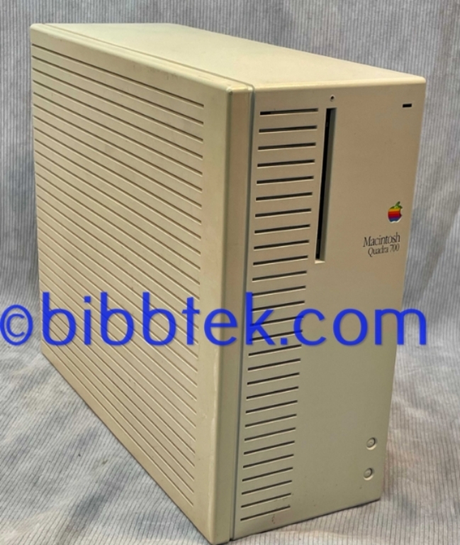 Image sur Apple mac Quadra 700 computer.