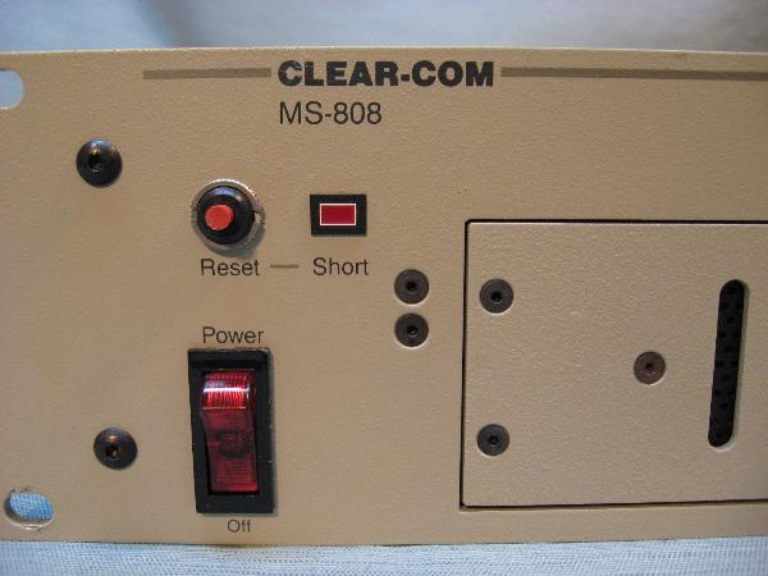 Image sur Clearcom MS-808A Main Station.  Closeout price, $225.