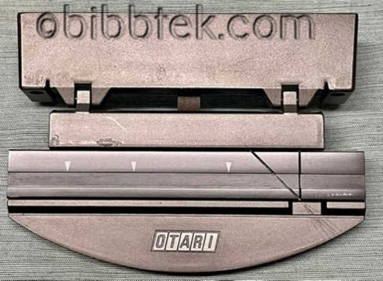 Picture of Otari MX5050 Head Cover with Splice block.  #05.
